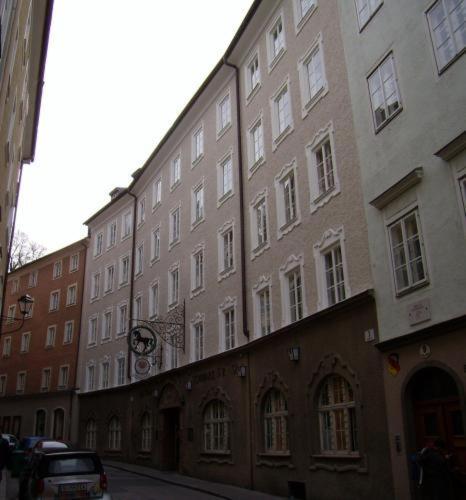 Hotel Schwarzes Roessl Salzburgo Exterior foto