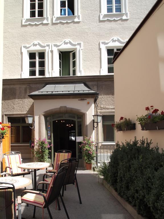 Hotel Schwarzes Roessl Salzburgo Exterior foto